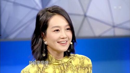 新中国女明星网红李静,从影视明星到网红，新时代女性的多面人生