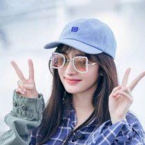 女明星网红同款帽子,女明星们的时尚宠儿