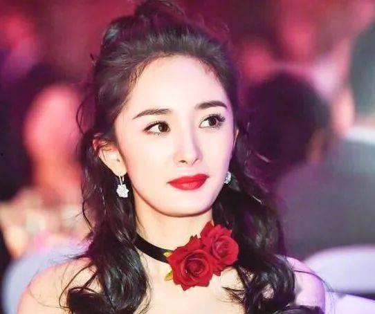为什么女生喜欢明星网红,女生为何对明星网红情有独钟