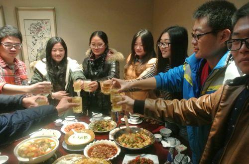 聚会搞笑热门话题,笑点爆棚！聚会热门搞笑话题大盘点