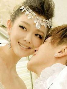 订婚妆热门话题,订婚妆潮流解析与美妆心得分享