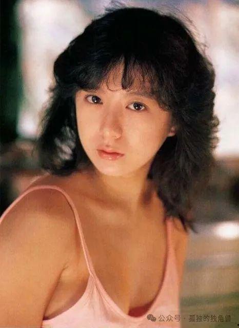 饭岛爱电影,银幕永恒的青春女神