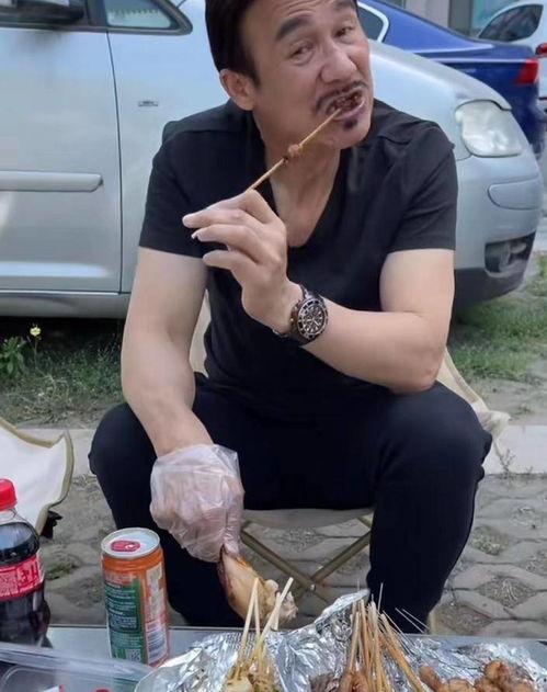 淄博烧烤明星网红是谁呀,揭秘烧烤界的“网红达人”